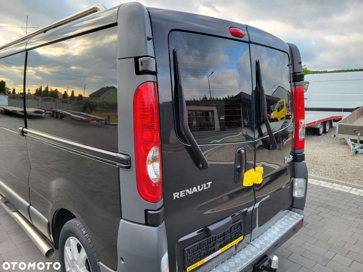Renault Trafic - 26