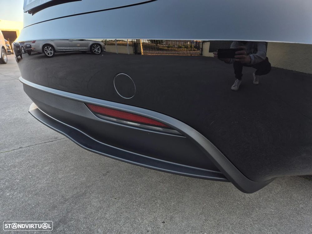 Tesla Model 3 Tração Traseira Premium - 21