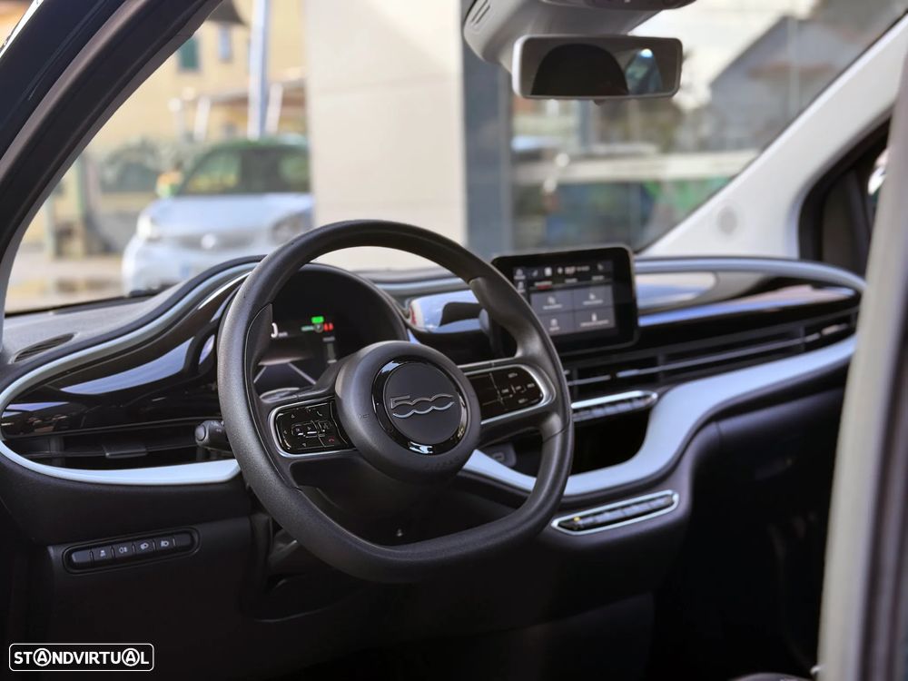 Fiat 500e Action - 9