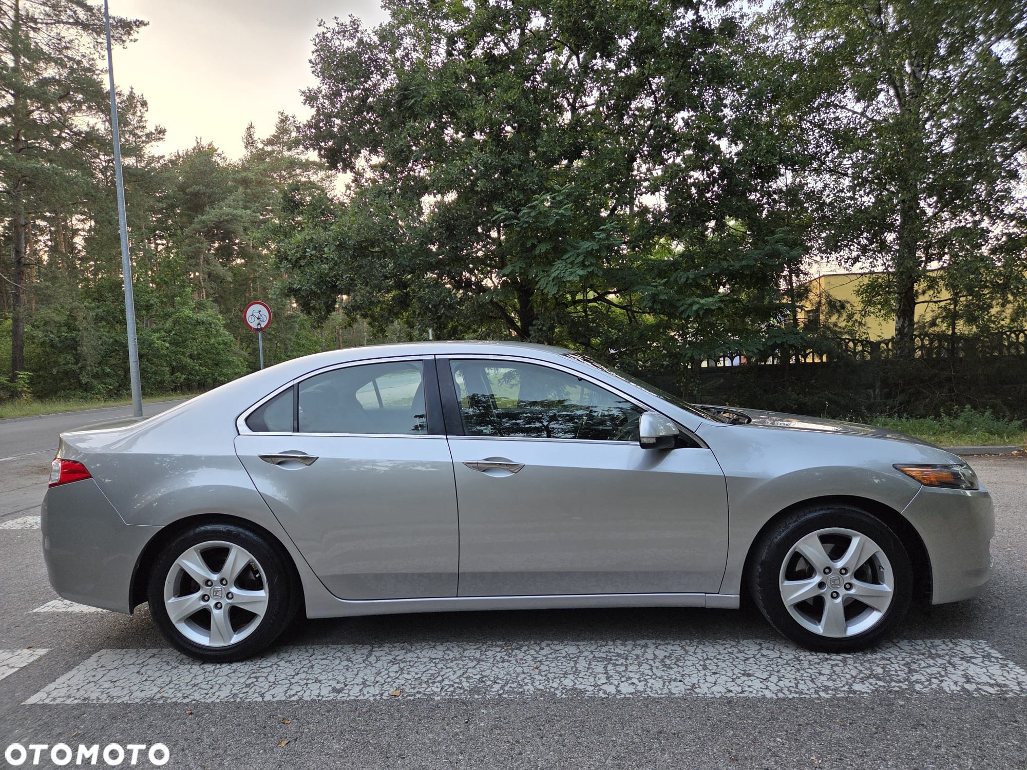 Honda Accord 2.0 Comfort - 4