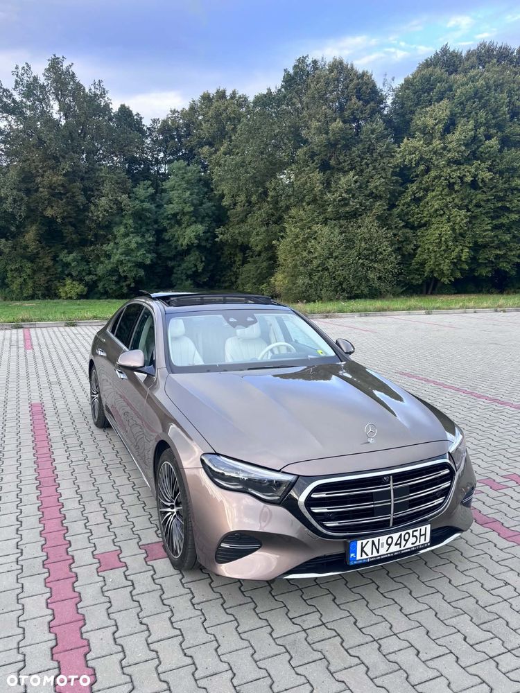 Mercedes-Benz Klasa E 400 PHEV 4-Matic Exclusive 9G-Tronic - 5