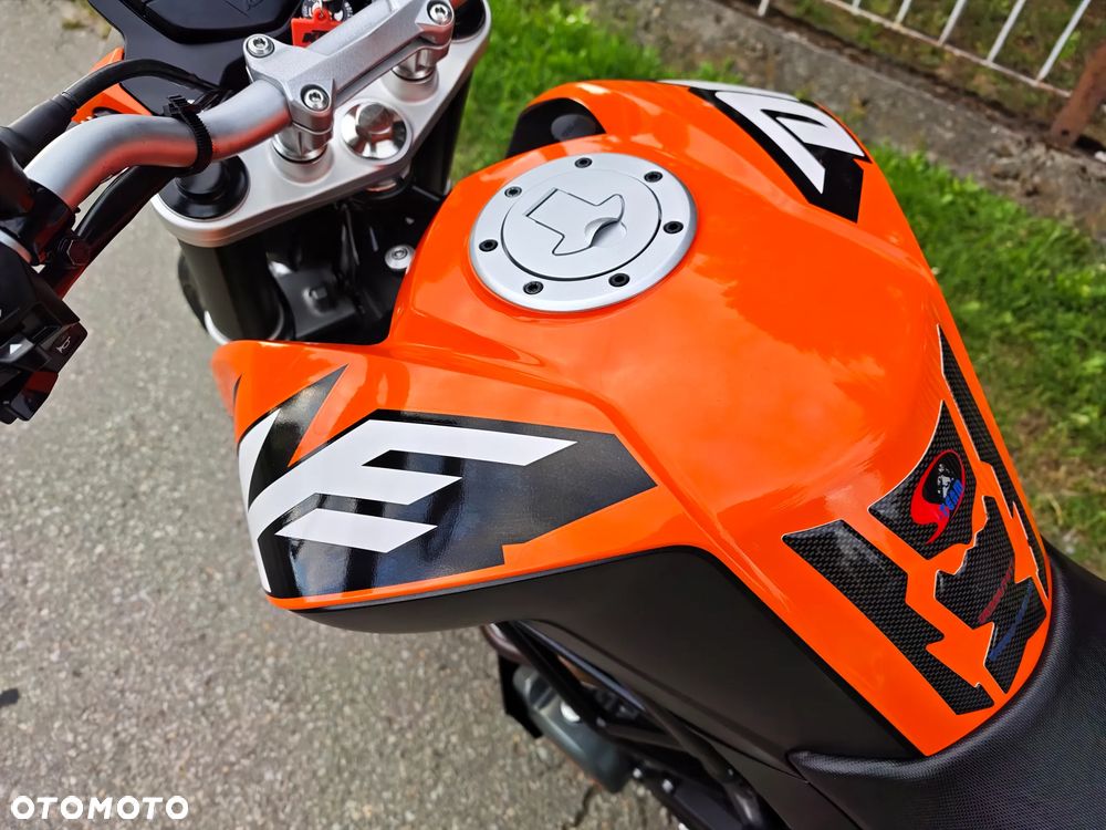 KTM Duke - 16
