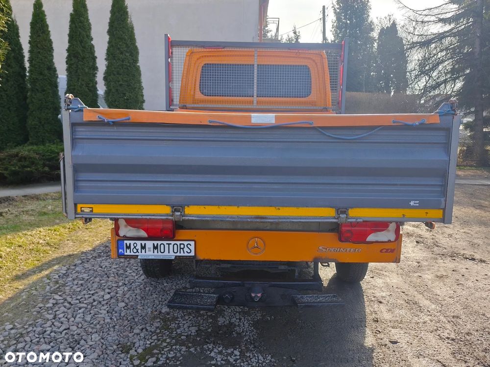 Mercedes-Benz Sprinter - 15