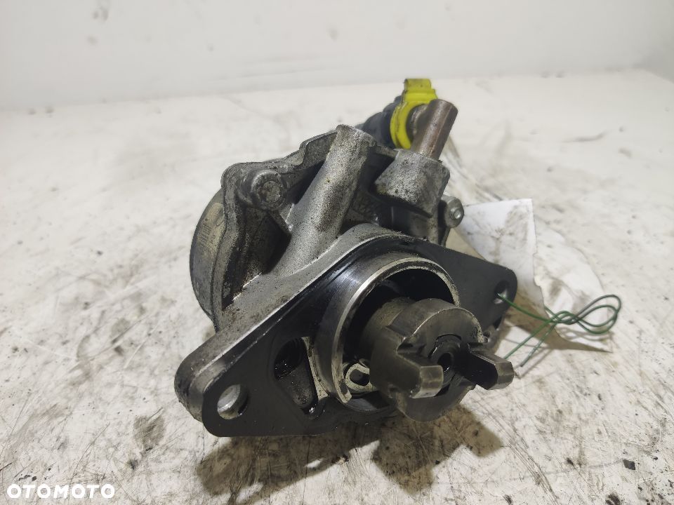 POMPA VACUM OPEL CORSA D 1.3 CDTI 2008 r. - 1