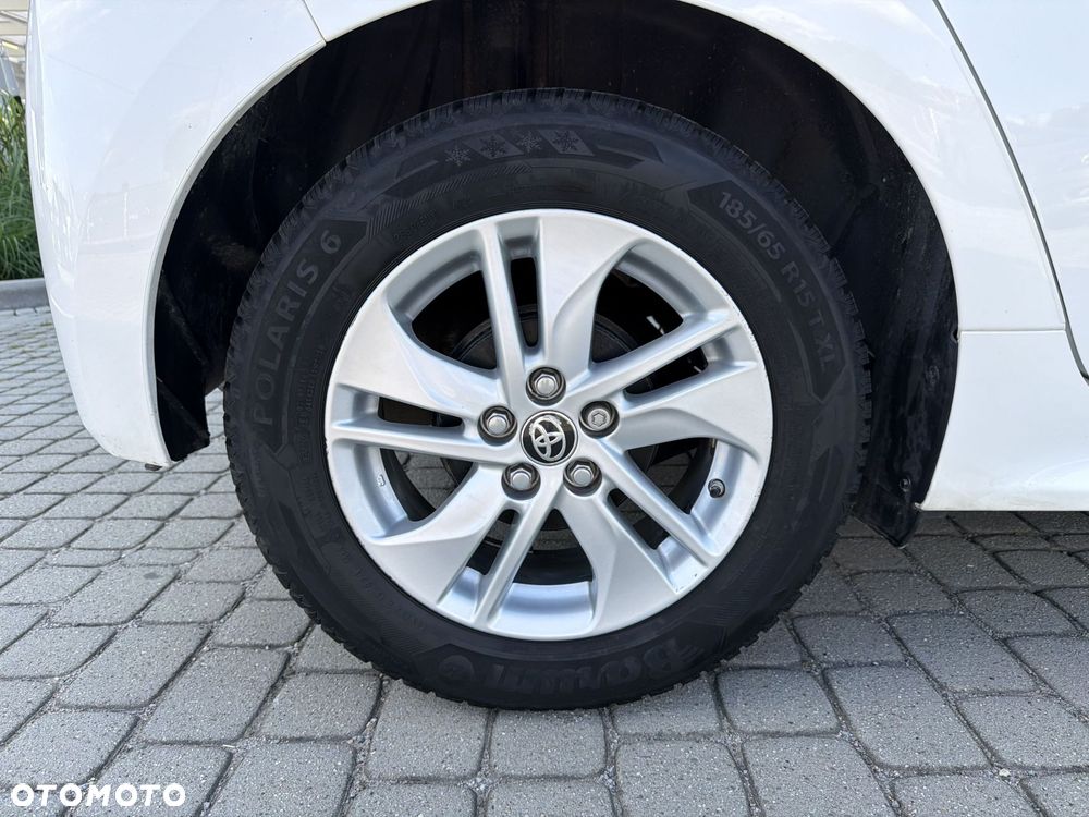 Toyota Yaris 1.5 Comfort - 24