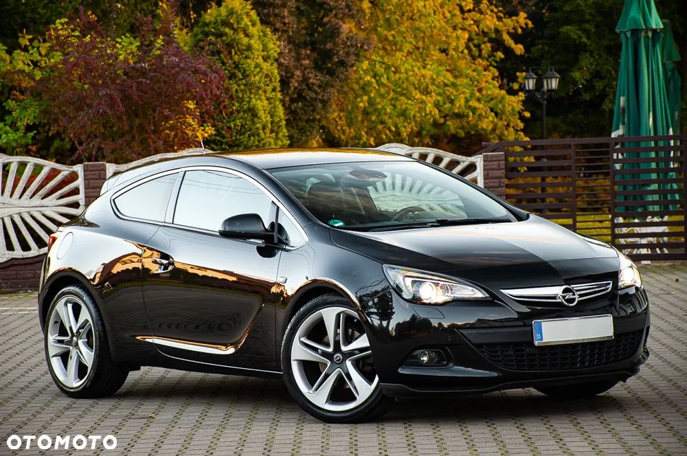 Opel Astra GTC 1.6 Turbo Innovation - 9