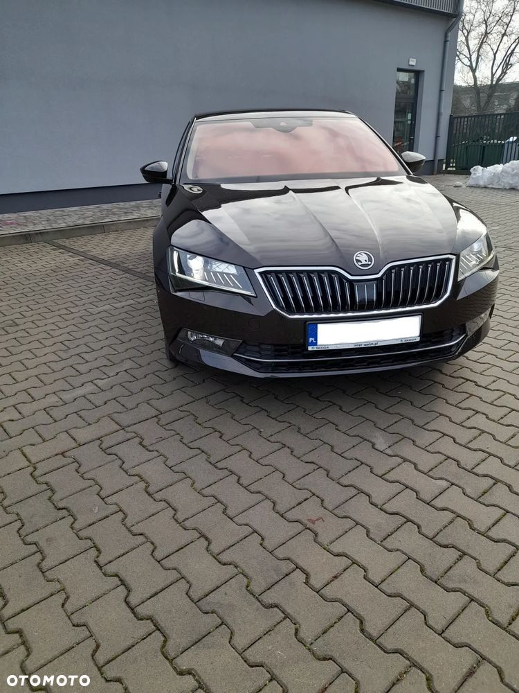 Skoda Superb 2.0 TDI 4x4 L&K DSG - 5