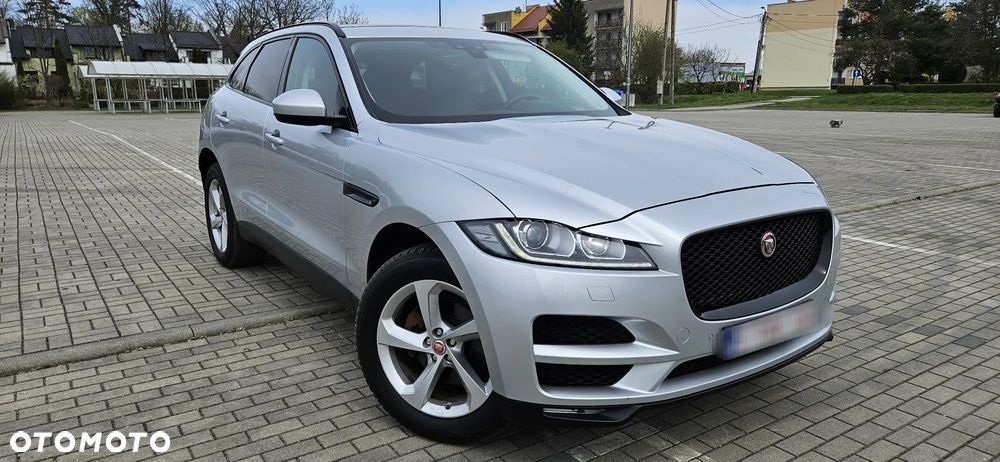 Jaguar F-Pace 20d AWD Prestige - 3