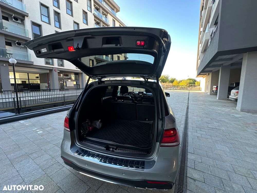 Mercedes-Benz GLE 350 d 4Matic 9G-TRONIC AMG Line - 12