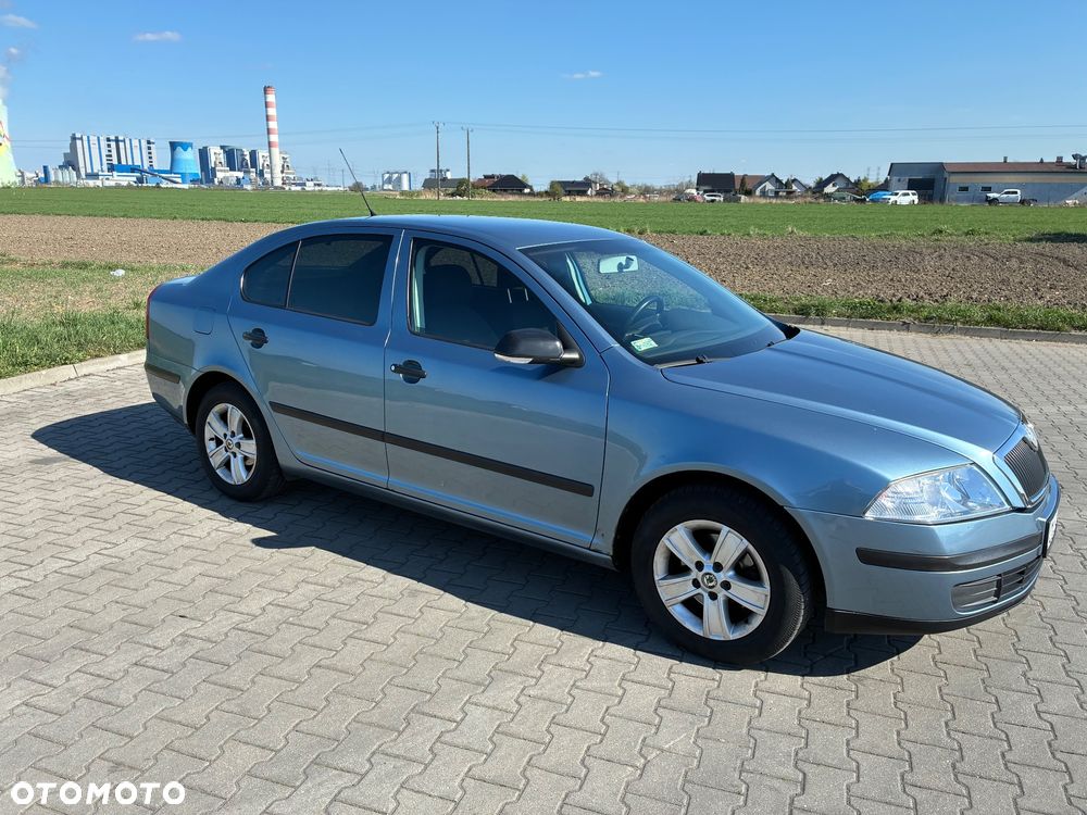 Skoda Octavia 1.6 Classic - 3