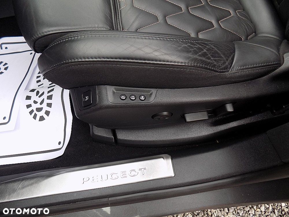 Peugeot 3008 PureTech 130 Stop & Start GPF EAT8 Allure Business-Paket - 10