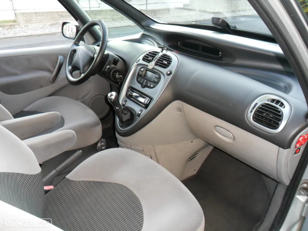 Citroën Xsara Picasso 1.6 HDi Exclusi. - 17