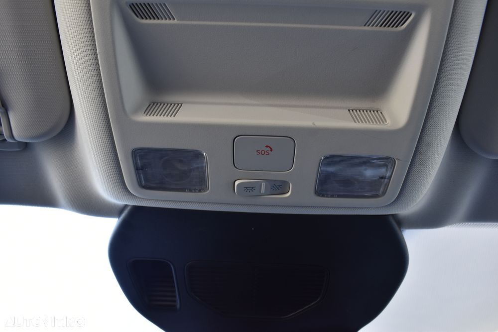 Ford Kuga - 26