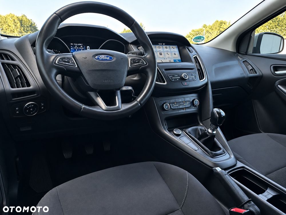 Ford Focus 1.5 EcoBoost Start-Stopp-System Titanium - 11