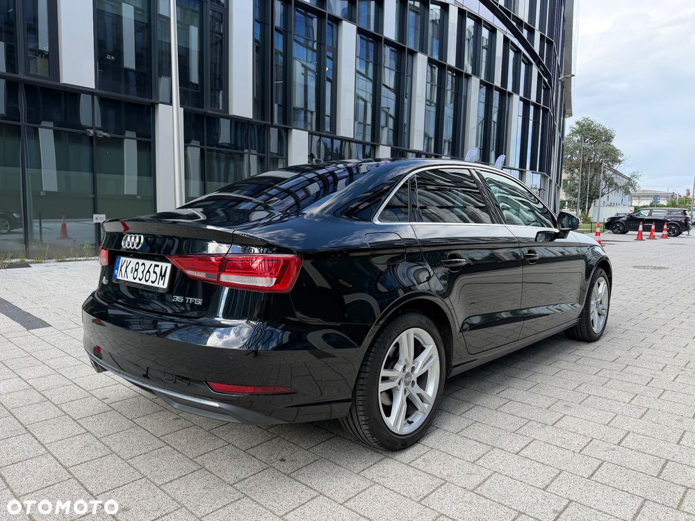 Audi A3 Limousine 35 TFSI Sport S tronic - 13