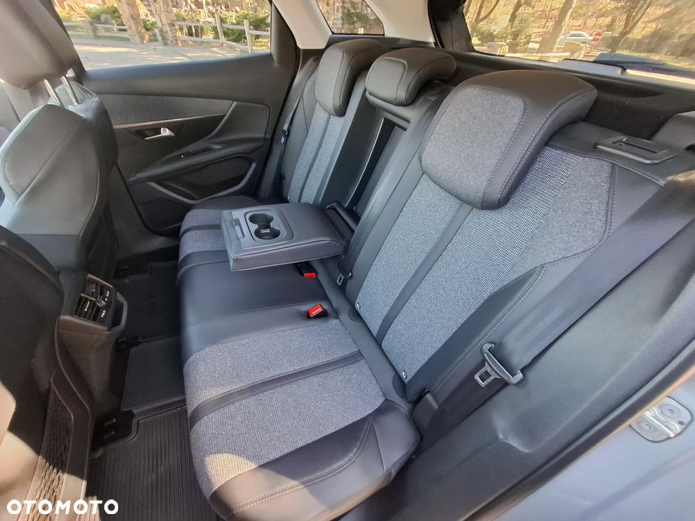 Peugeot 3008 PureTech 130 Stop & Start EAT6 Allure - 12