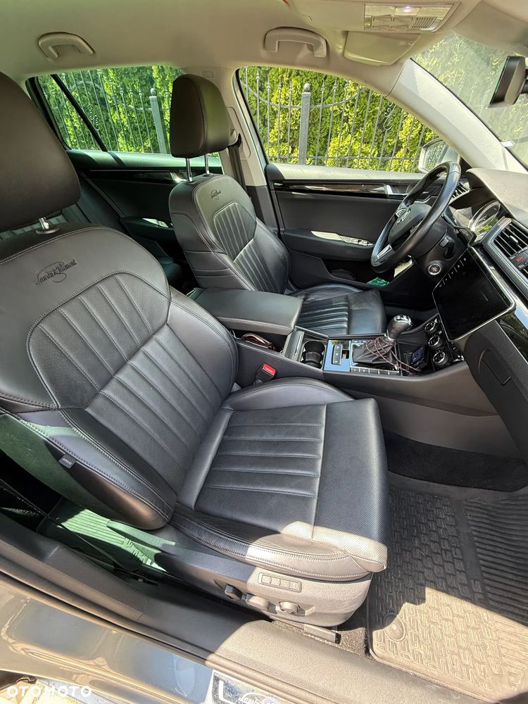 Skoda Superb 2.0 TDI SCR 4x4 L&K DSG - 29