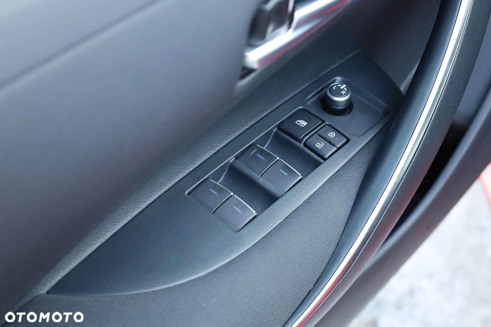 Toyota Corolla 1.8 Hybrid Comfort - 30