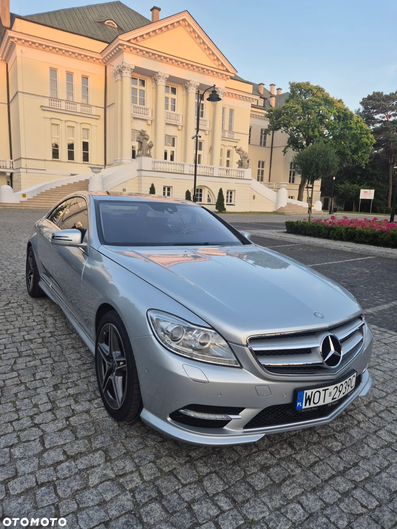 Mercedes-Benz CL 500 4Matic (BlueEFFICIENCY) 7G-TRONIC - 1