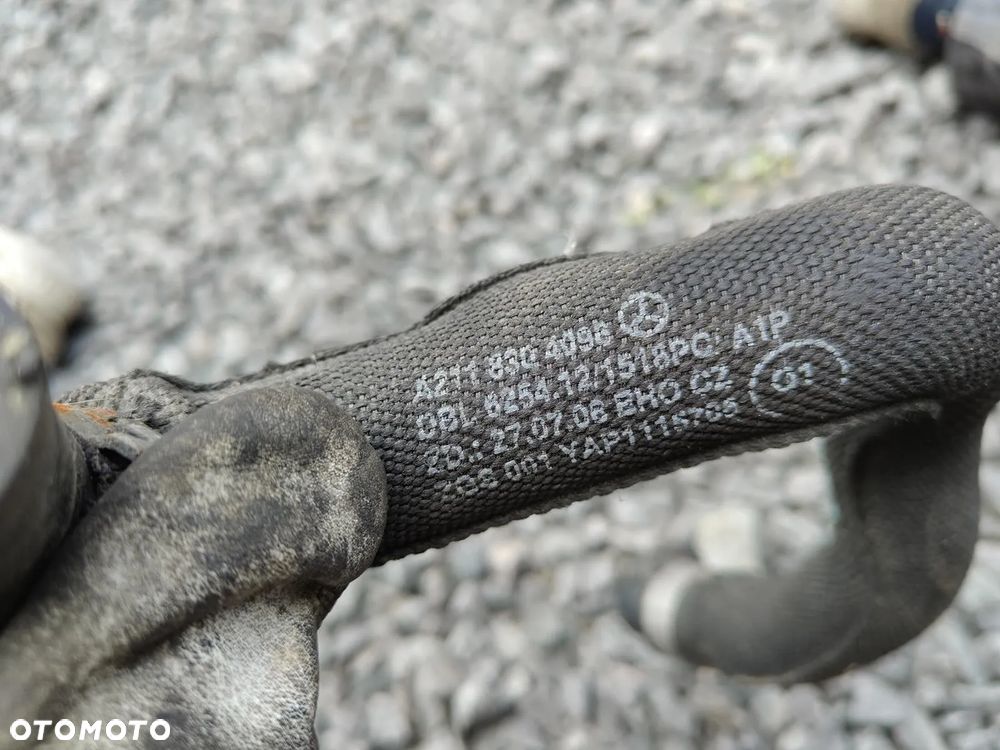 MERCEDES W211 3.0 CDI om642 RURA WĄŻ Wody Przewód A2118304096 - 3