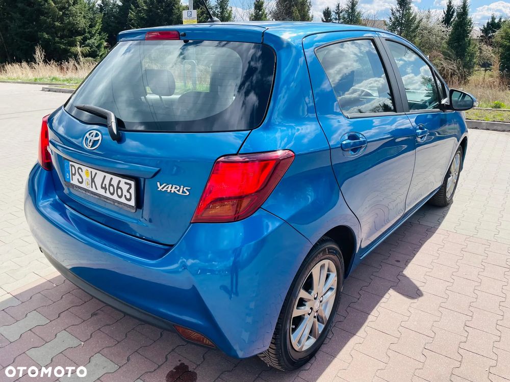 Toyota Yaris 1.33 VVT-i Executive - 5