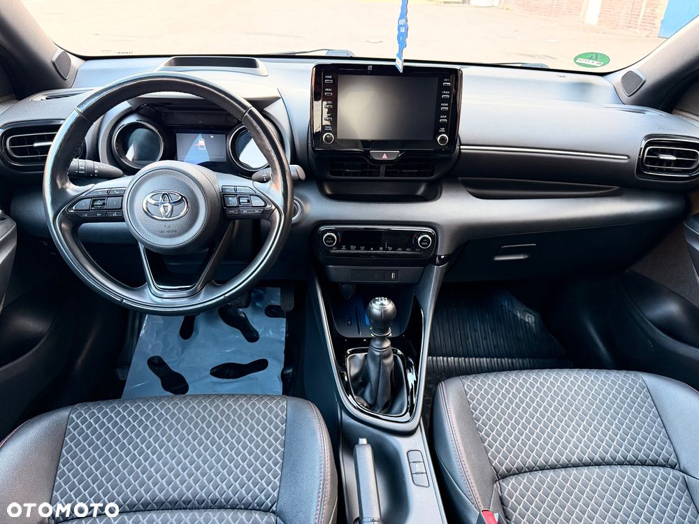 Toyota Yaris 1.5 Executive - 19