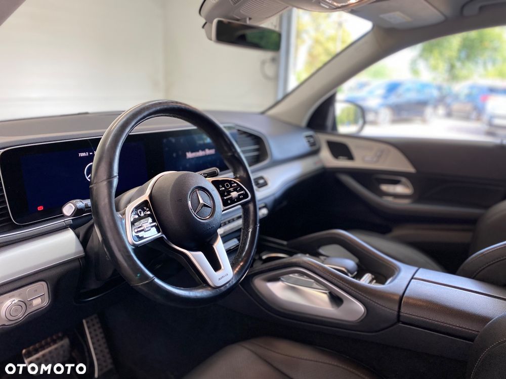 Mercedes-Benz GLE - 11