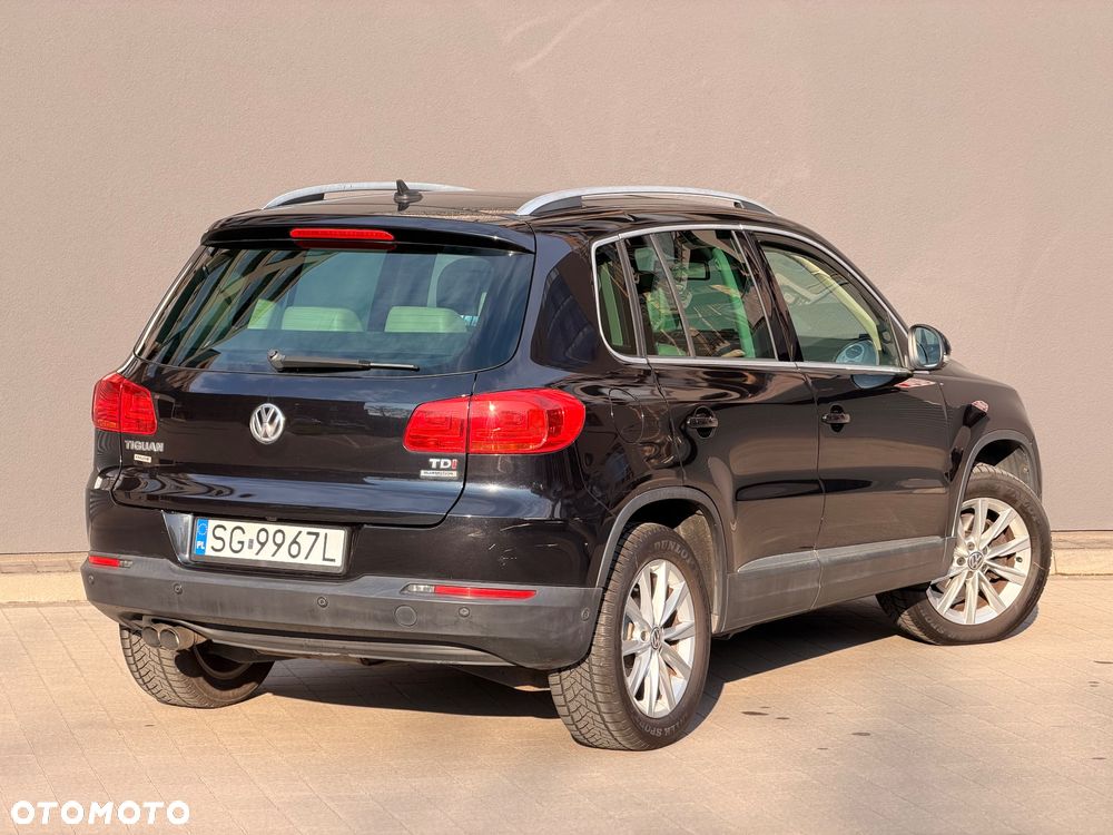 Volkswagen Tiguan 2.0 TDI DPF BlueMotion Technology Exclusive - 9