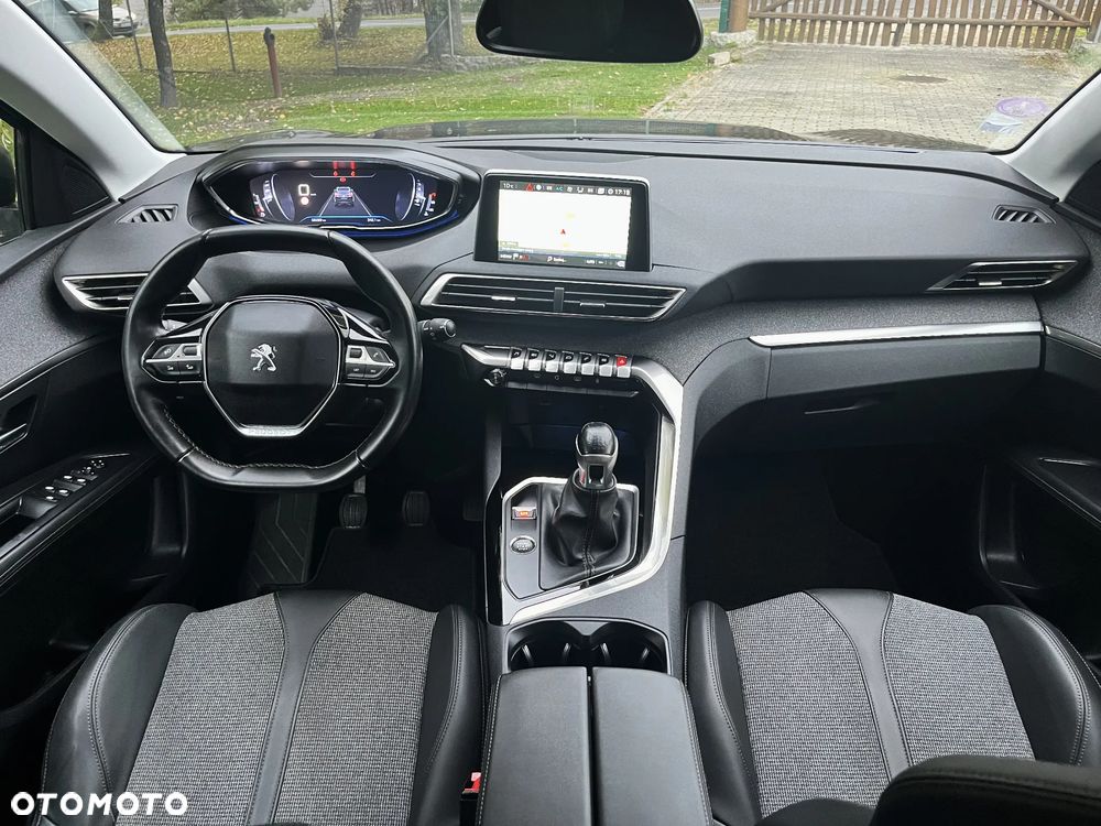 Peugeot 3008 PureTech 130 Stop & Start Allure - 13