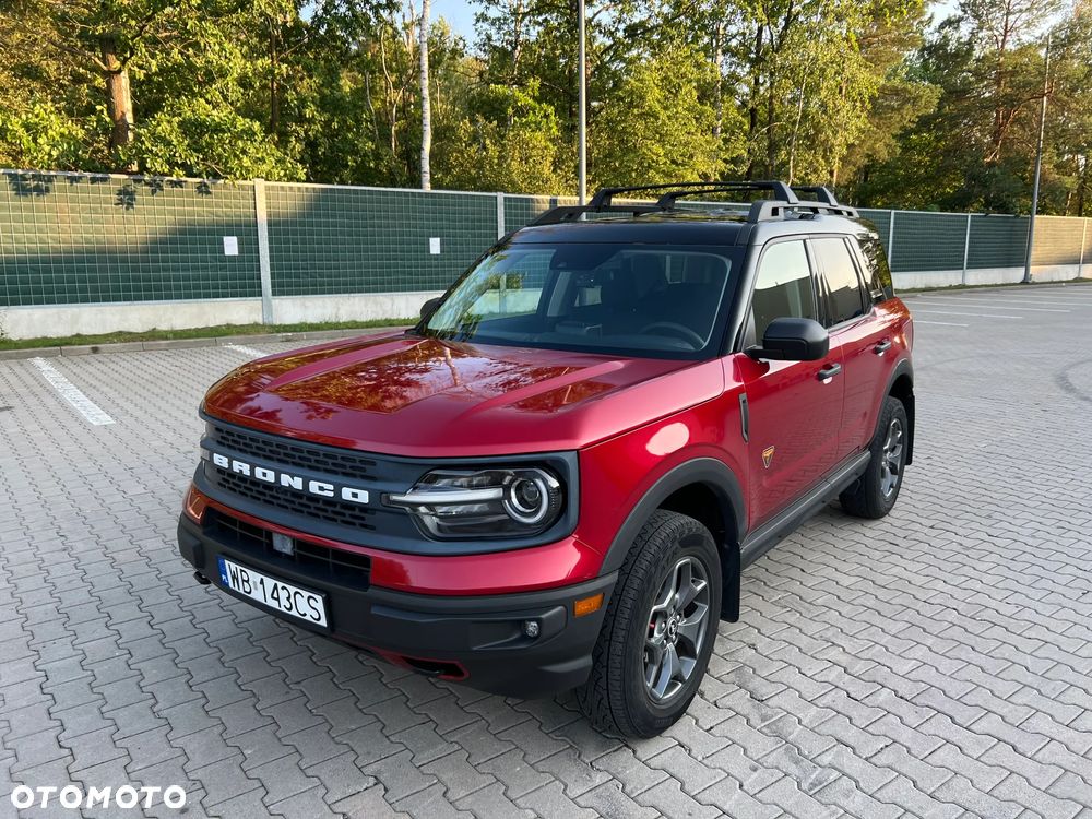 Ford Bronco - 2