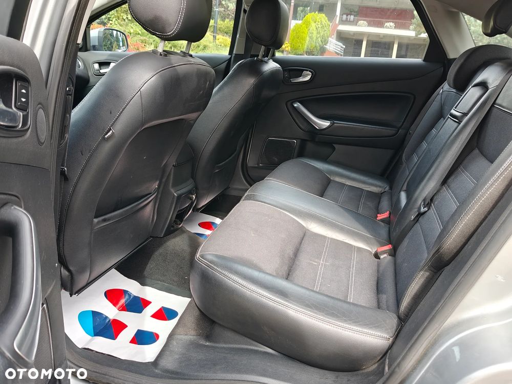 Ford Mondeo 2.0 TDCi Platinium X Plus (Titanium) - 8