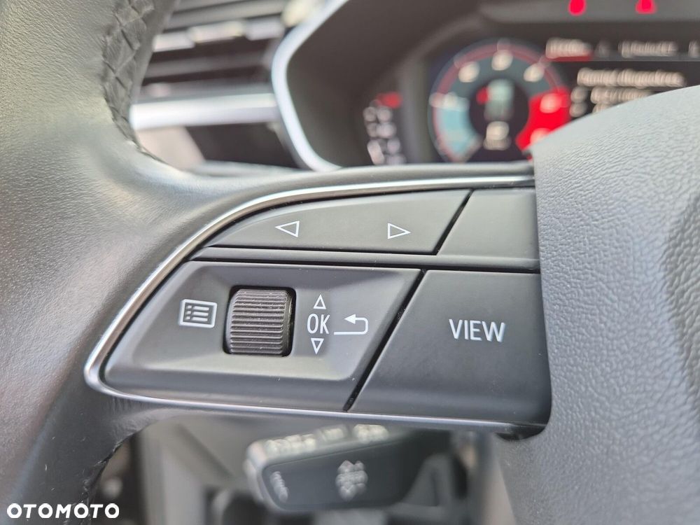 Audi Q3 - 17
