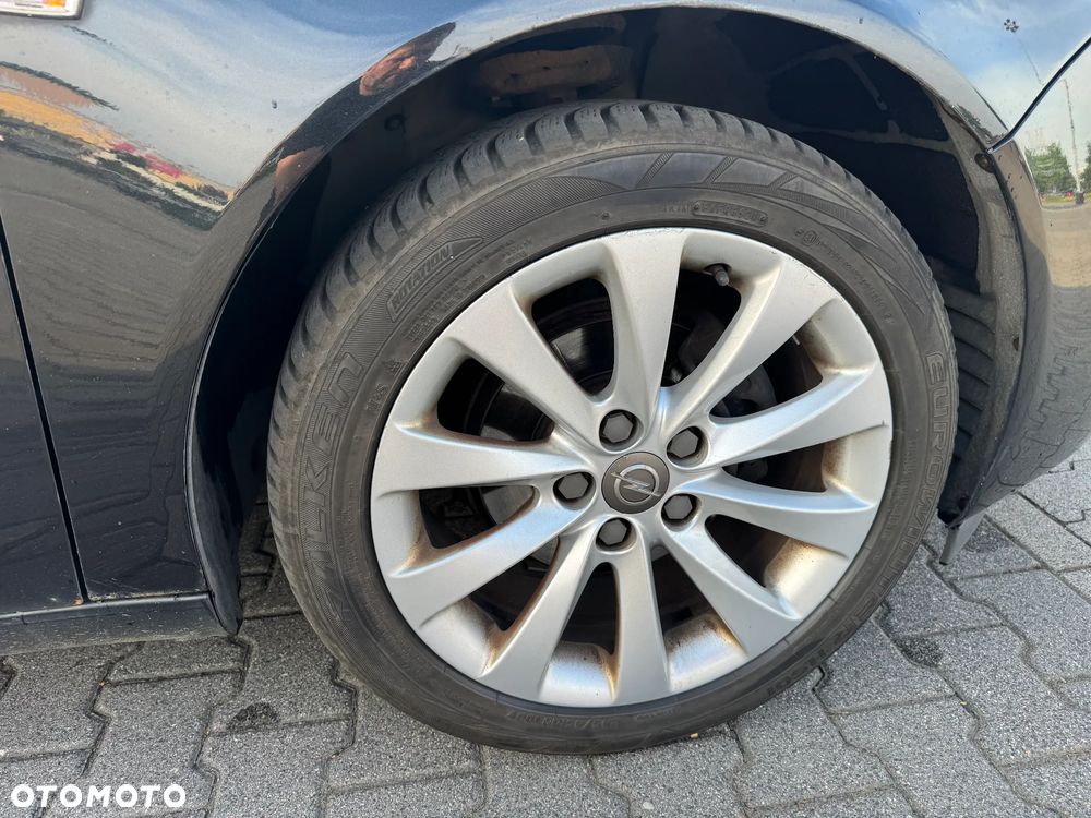 Opel Insignia - 11