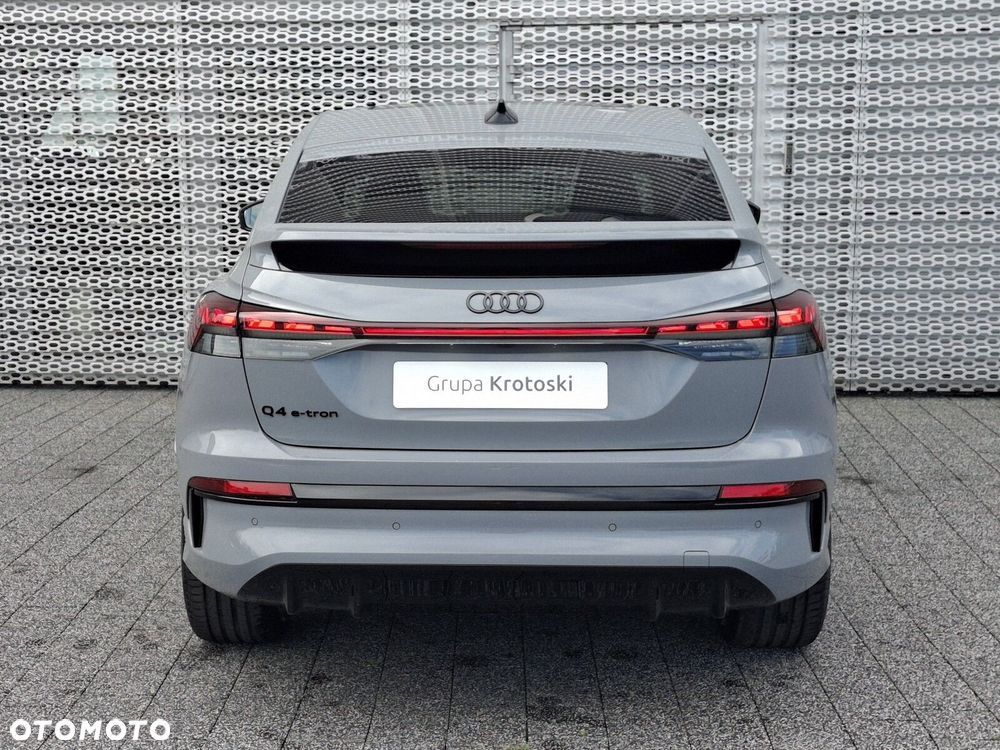Audi Q4 Sportback e-tron - 7
