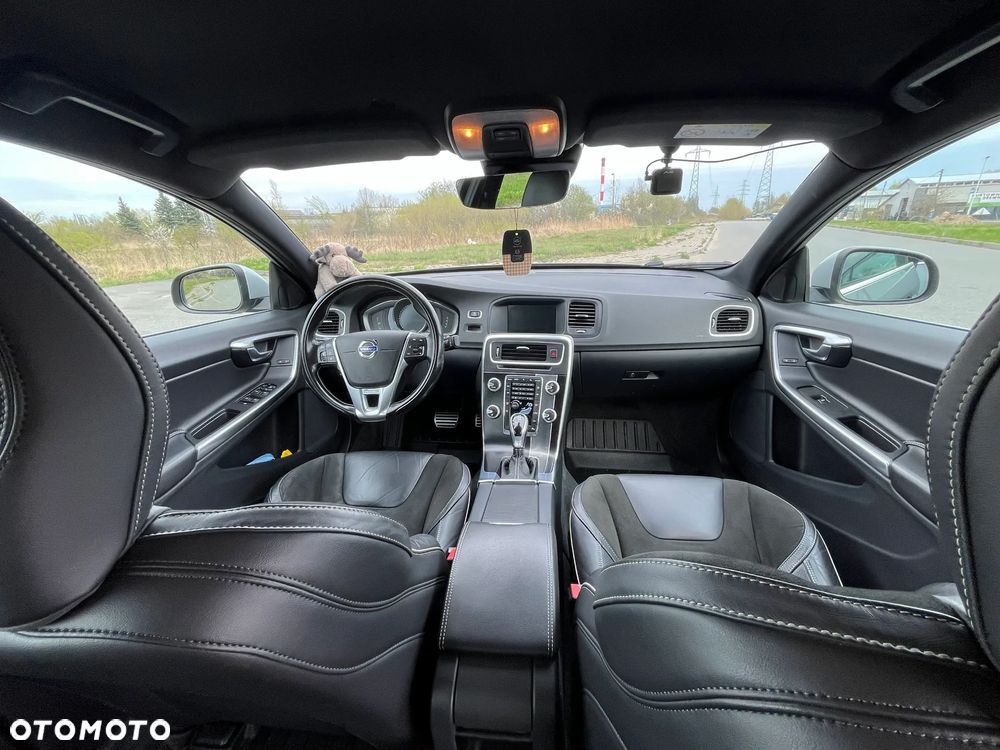 Volvo S60 D3 Drive-E R-Design Momentum - 14