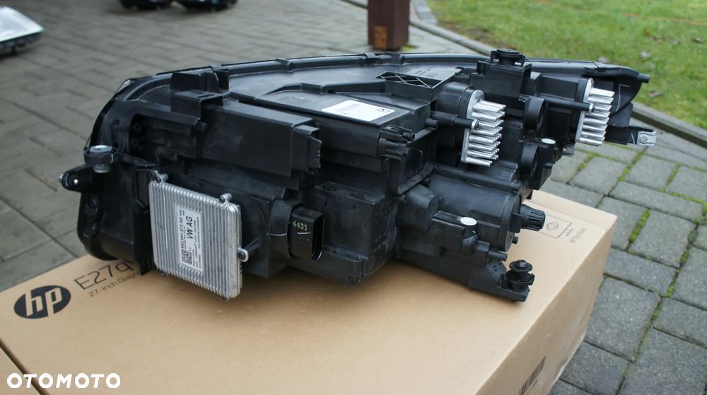 PRZEDNIA LEWA PRAWA LAMPA VW TIGUAN II ALLSPACE LIFT IQ LIGHT 5NN - 12