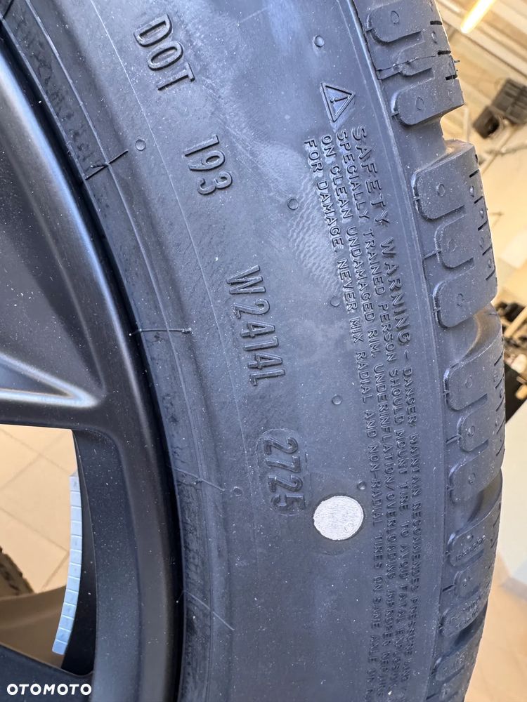NOWE Oryginalne koła zimowe 19" BMW 942M 5 i5 G60 G61 245/45R19 275/40R19 - 5
