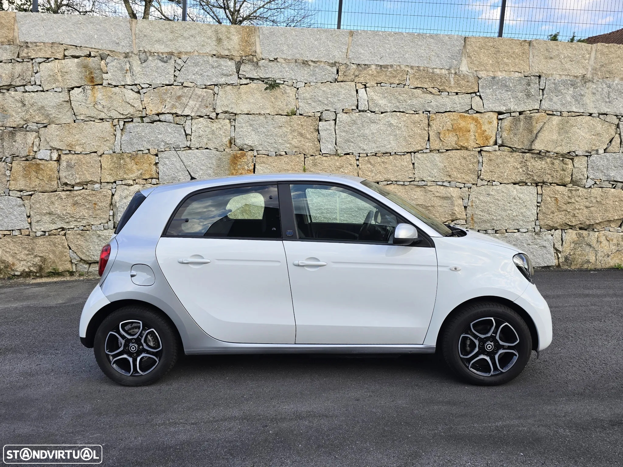Smart ForFour Electric Drive Prime - 15