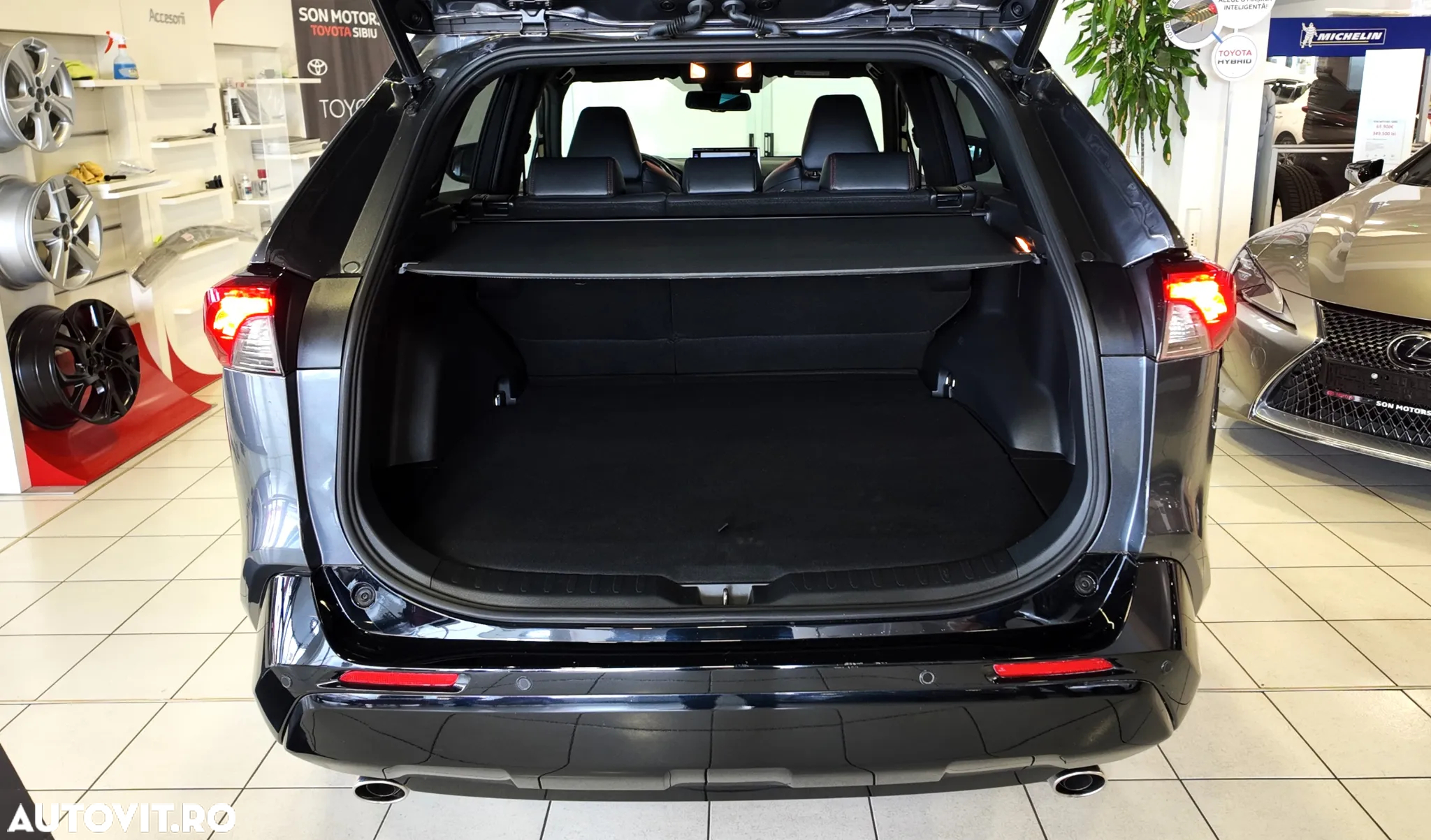 Suzuki Across PLUG-IN HYBRID - 38