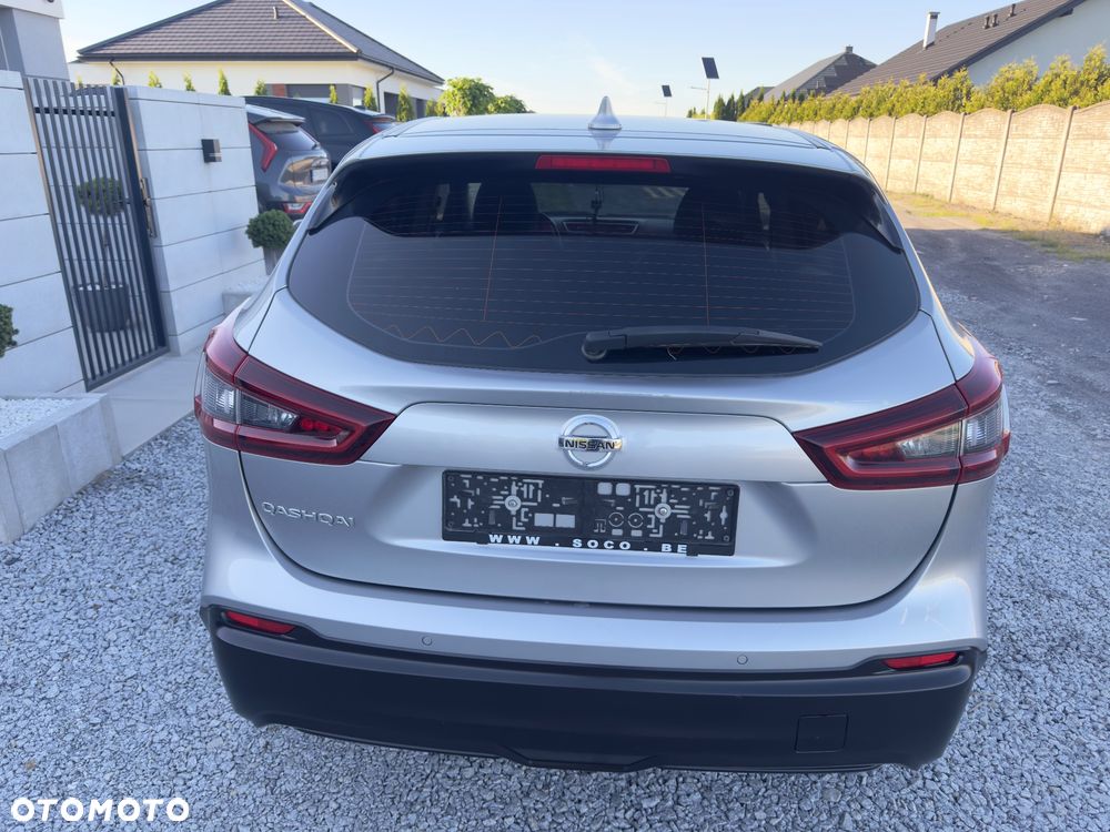 Nissan Qashqai 1.5 dCi N-Connecta - 9