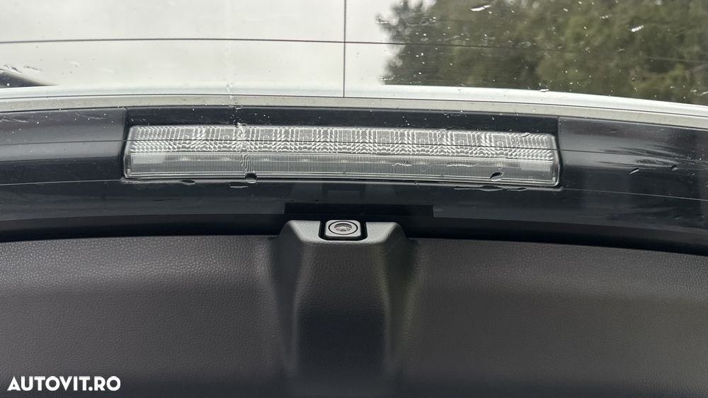 Toyota RAV4 2.5 VVT-iE 4x4 Luxury Premium - 25