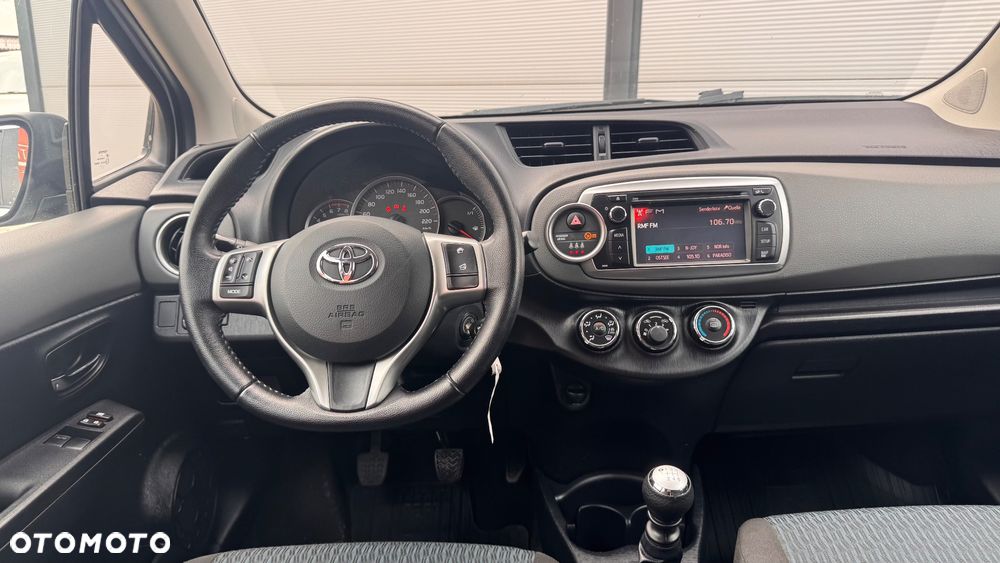 Toyota Yaris 1.3 VVT-i Luna - 31
