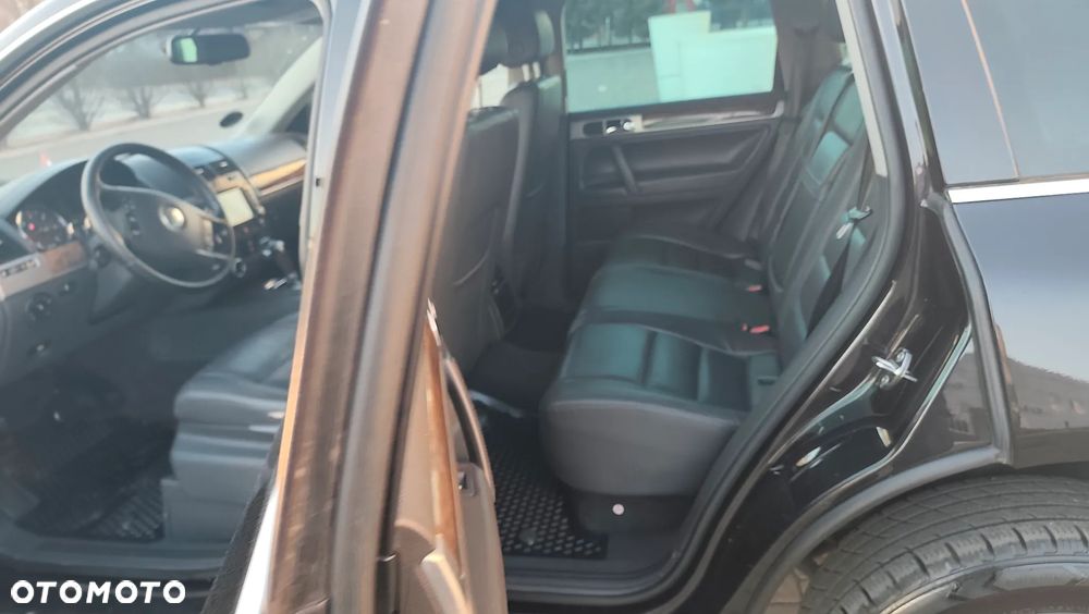 Volkswagen Touareg 3.0 V6 TDI DPF Automatik Expedition - 9