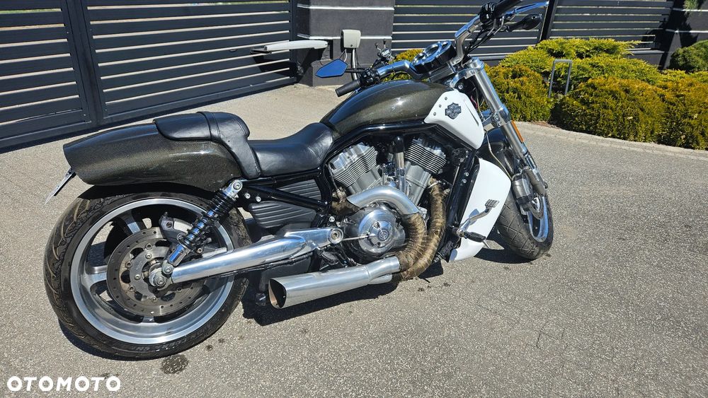 Harley-Davidson V-Rod Muscle - 19