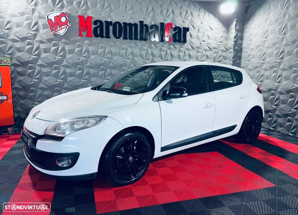 Renault Mégane 1.5 dCi Dynamique - 8