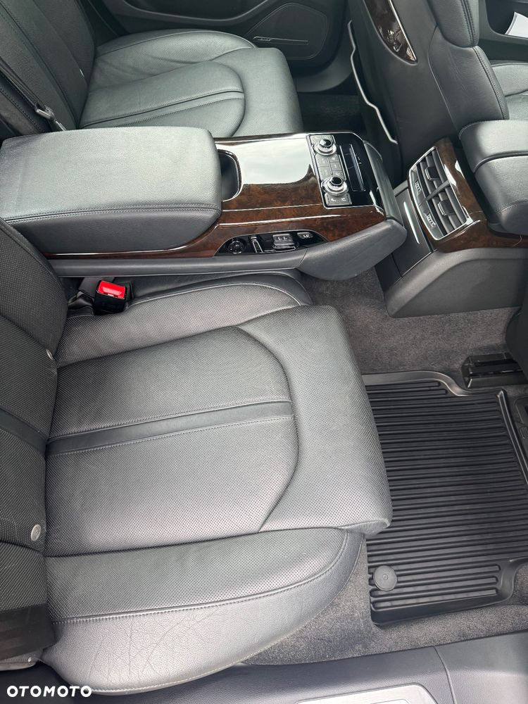 Audi A8 3.0 TDI clean diesel Quattro - 13