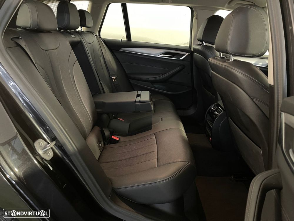 BMW 520 d Auto - 15
