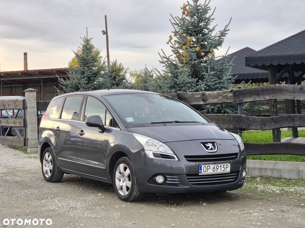 Peugeot 5008 2010 photo 2