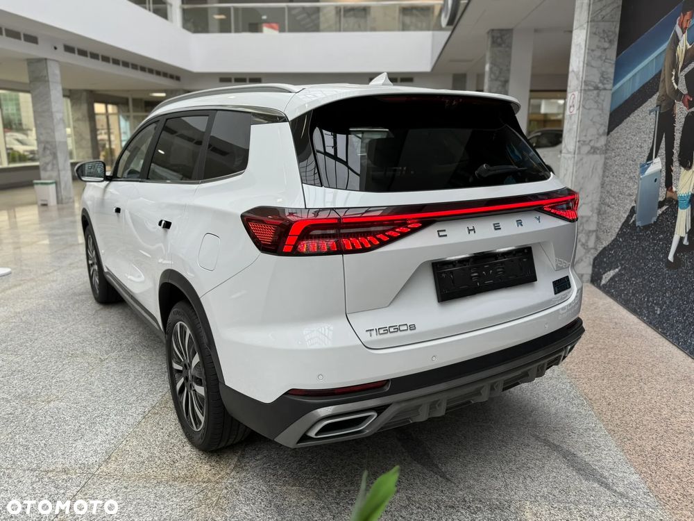 Chery Tiggo 8 1.5 T-GDI Super Hybrid Prestige DCT - 29