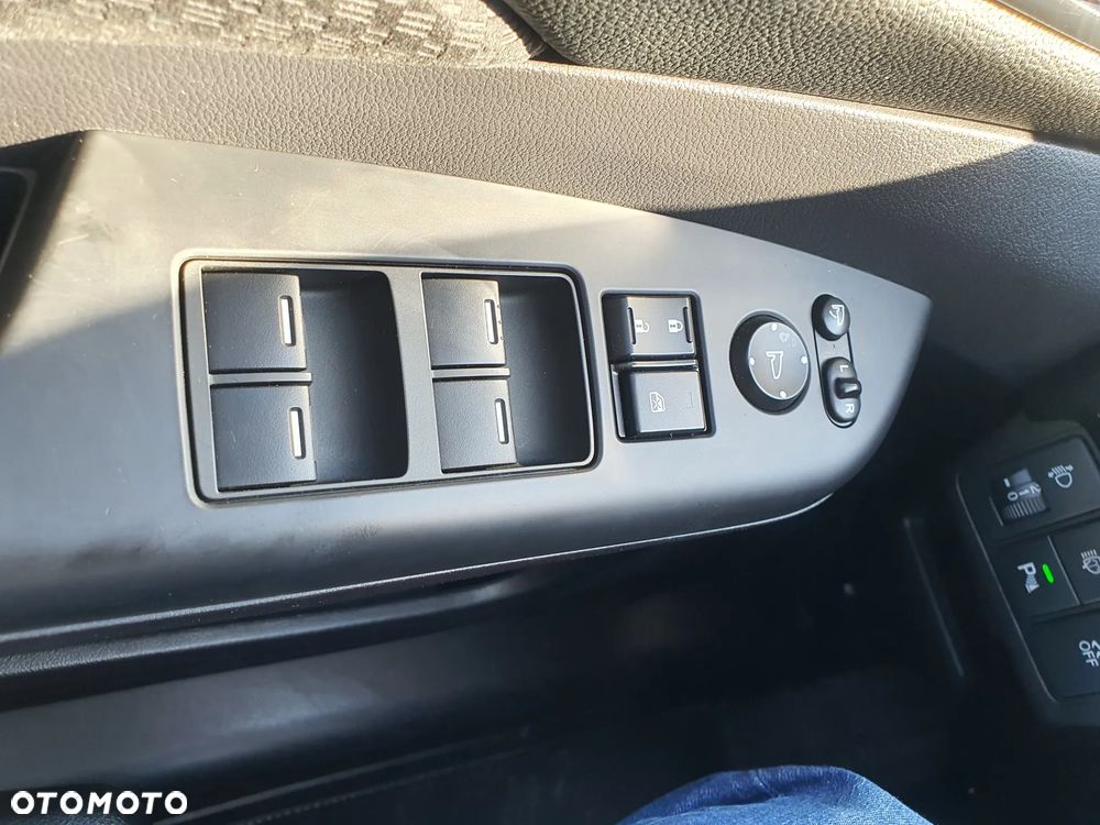 Honda CR-V 1.6i DTEC 2WD Comfort - 23